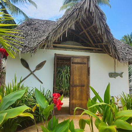 Bed and Breakfast Kiganja Матемве Экстерьер фото