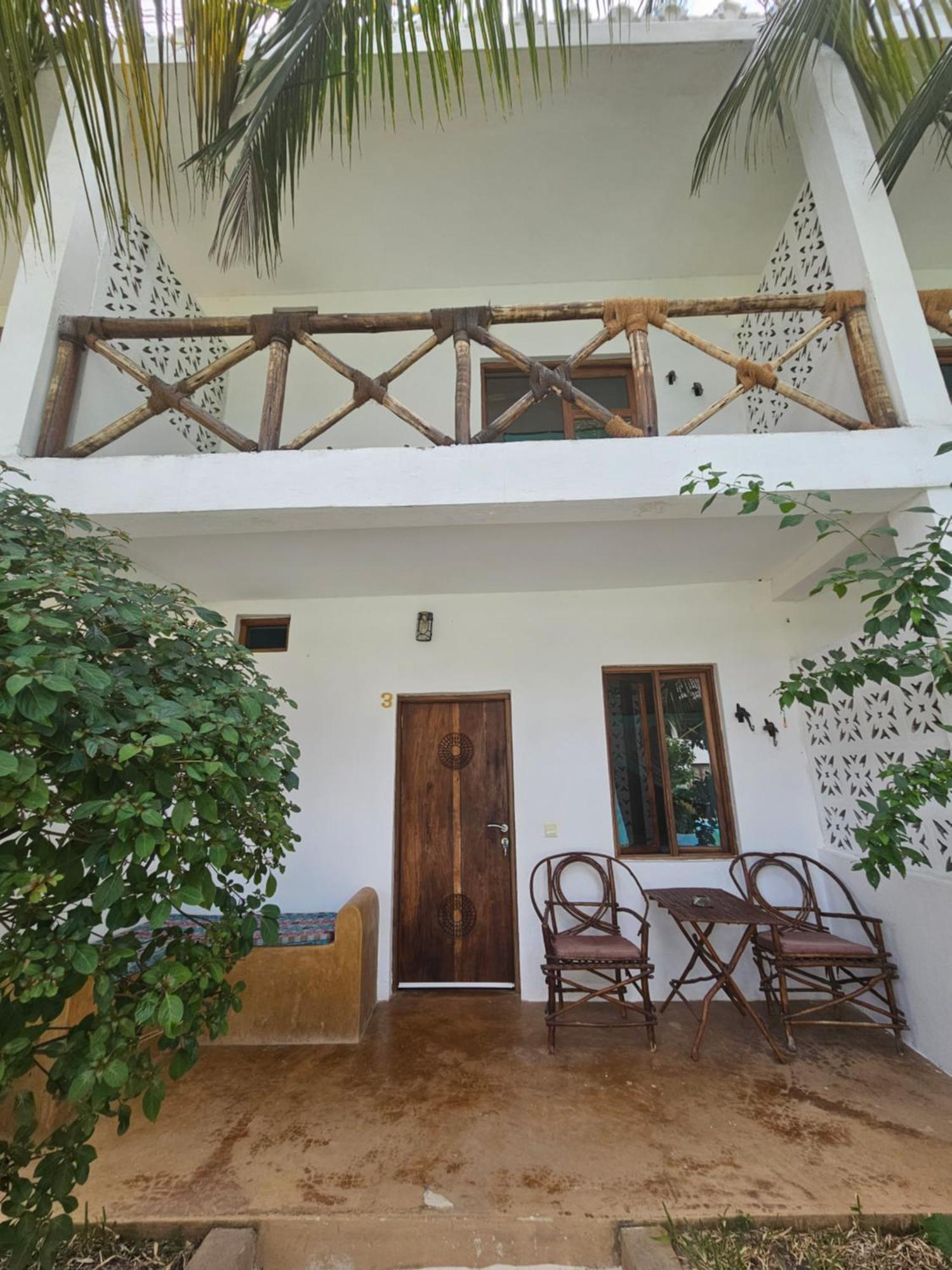 Bed and Breakfast Kiganja Матемве Экстерьер фото