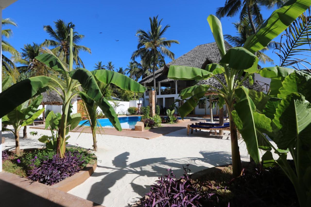 Bed and Breakfast Kiganja Матемве Экстерьер фото